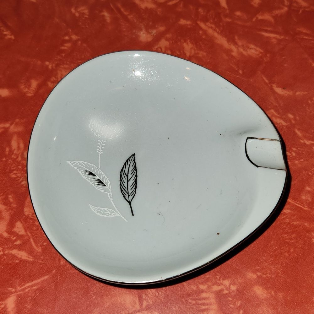 Sapphire by Deville Small Ashtray